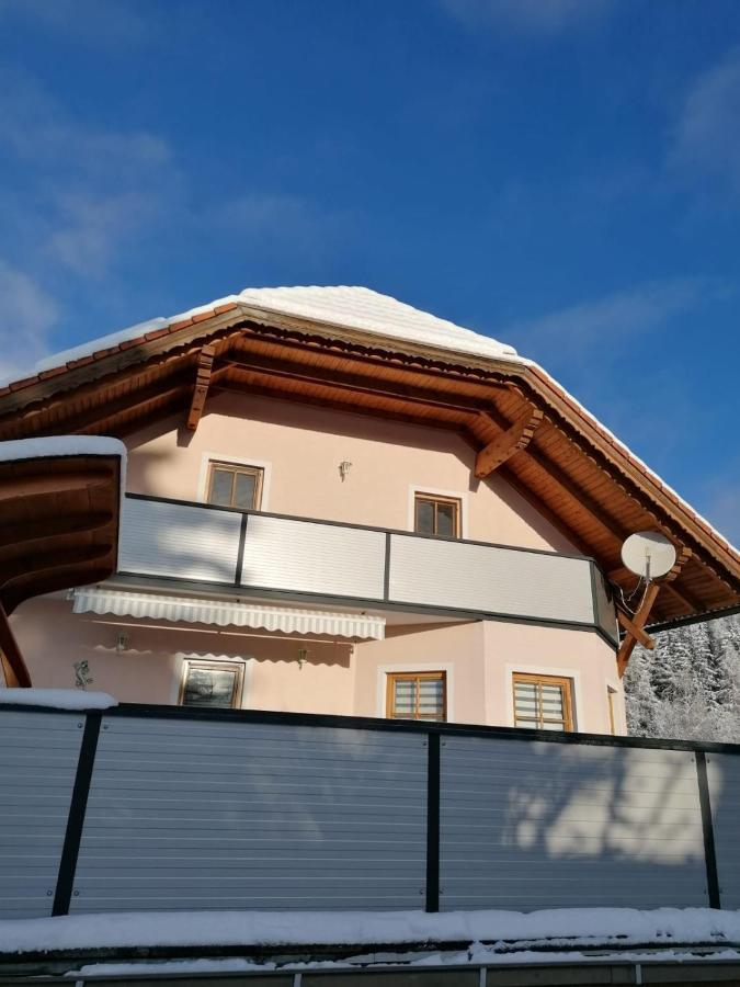 Ferienwohnung Familie Pichler Neumarkt in Steiermark Exterior foto
